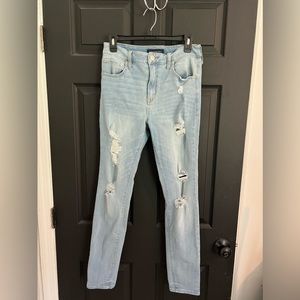 Aeropostale Light Wash High-Rise Jeggings